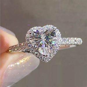 Herat Diamond ring all sizes 5 6 7 8 9 10 silver logo wedding engagement heart